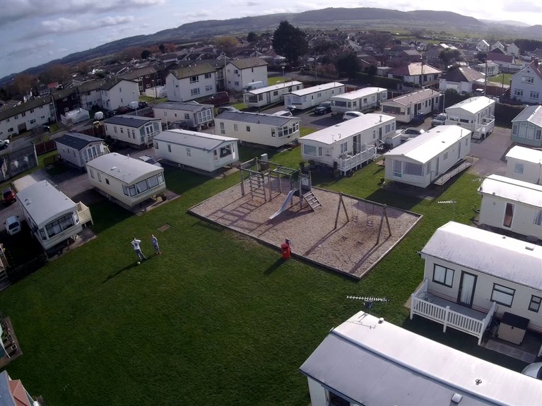 Browns Holiday Park (Towyn)